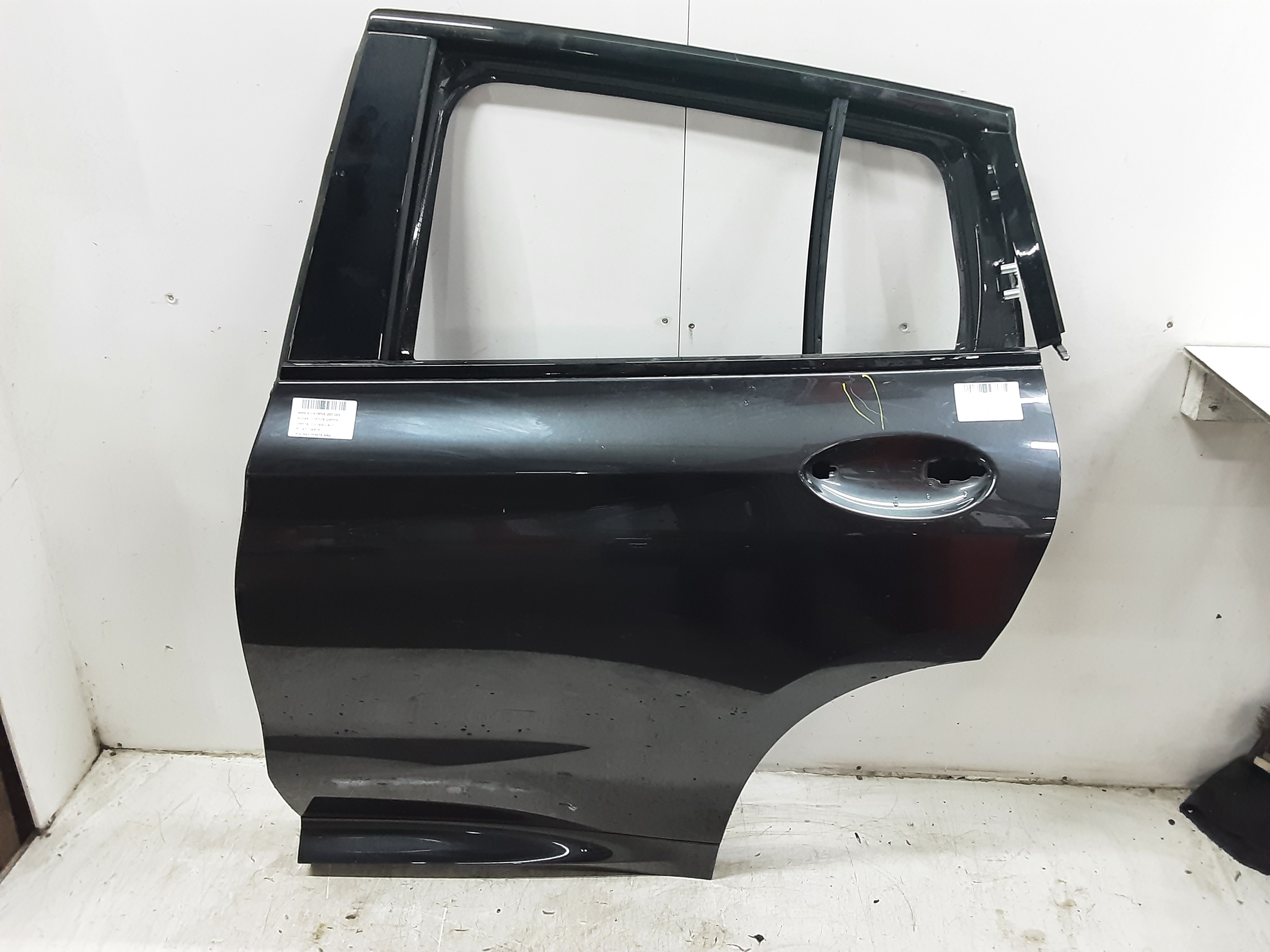 TÜRGRIFF LINKS HINTEN