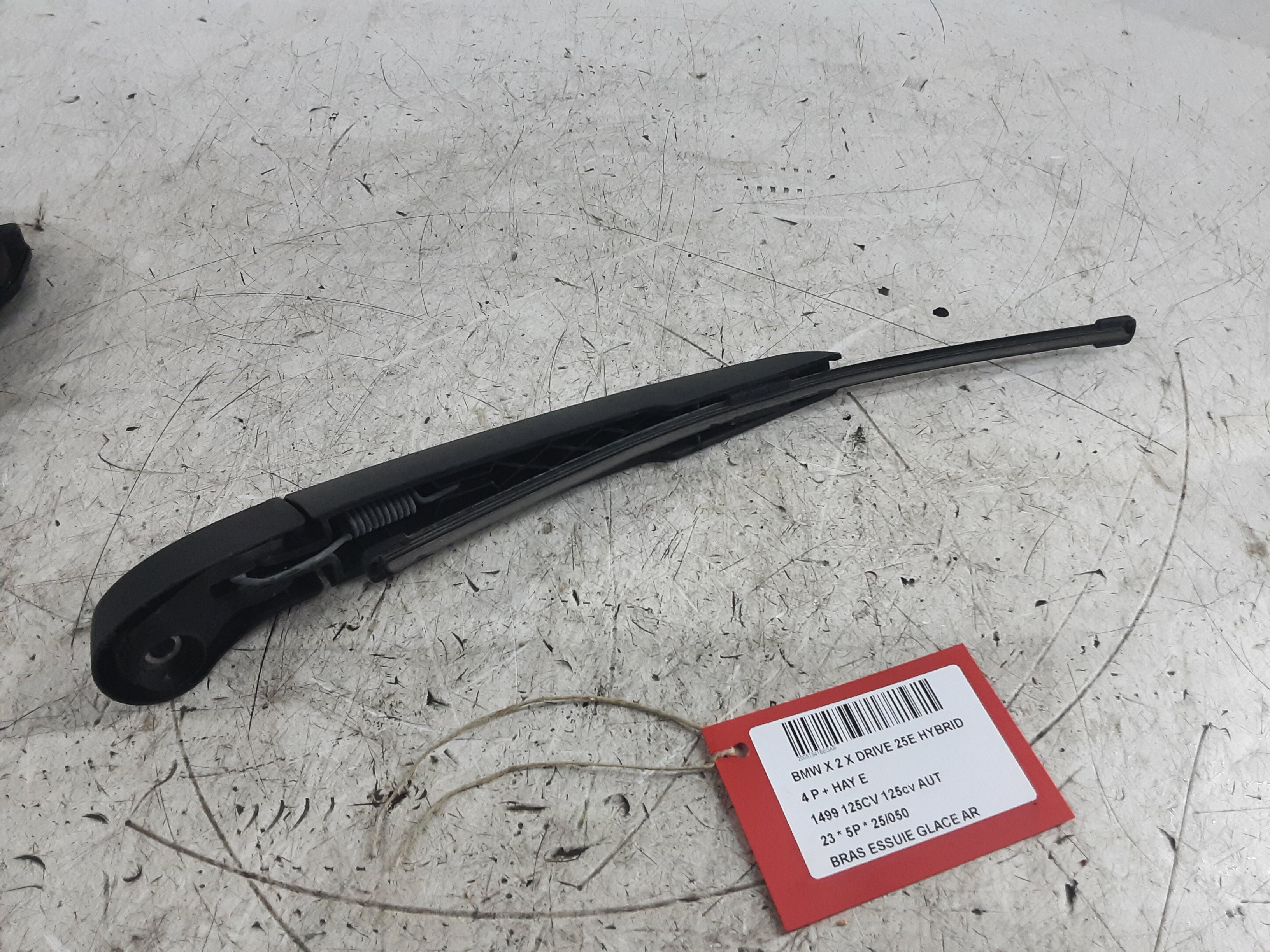 BRAS D'ESSUIE-GLACE ARRIERE