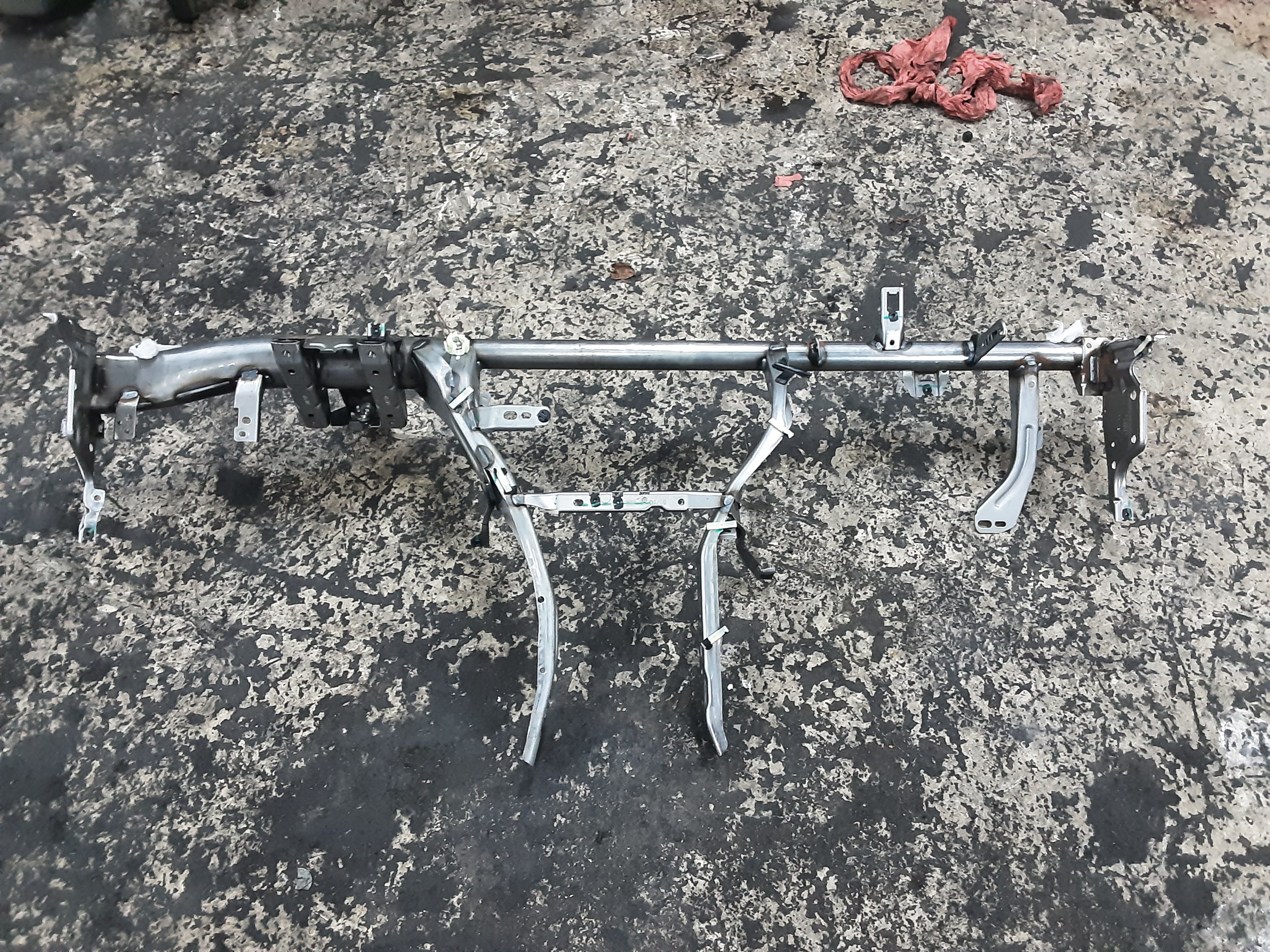 RENFORT DE TABLEAU DE BORD