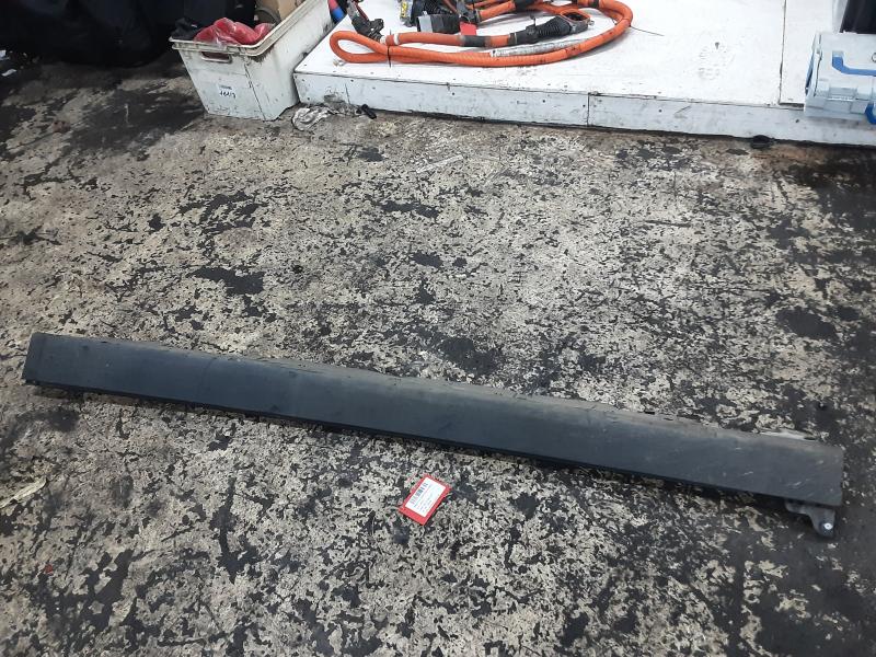 SIERLIJST DREMPEL LINKS Bmw 