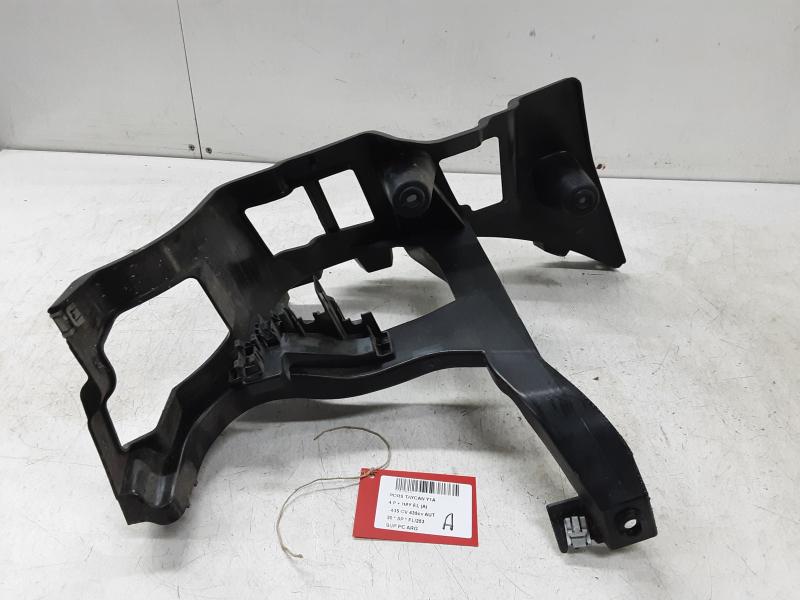 SUPPORT PARE-CHOCS ARRIERE GAUCHE Porsche TAYCAN 4S