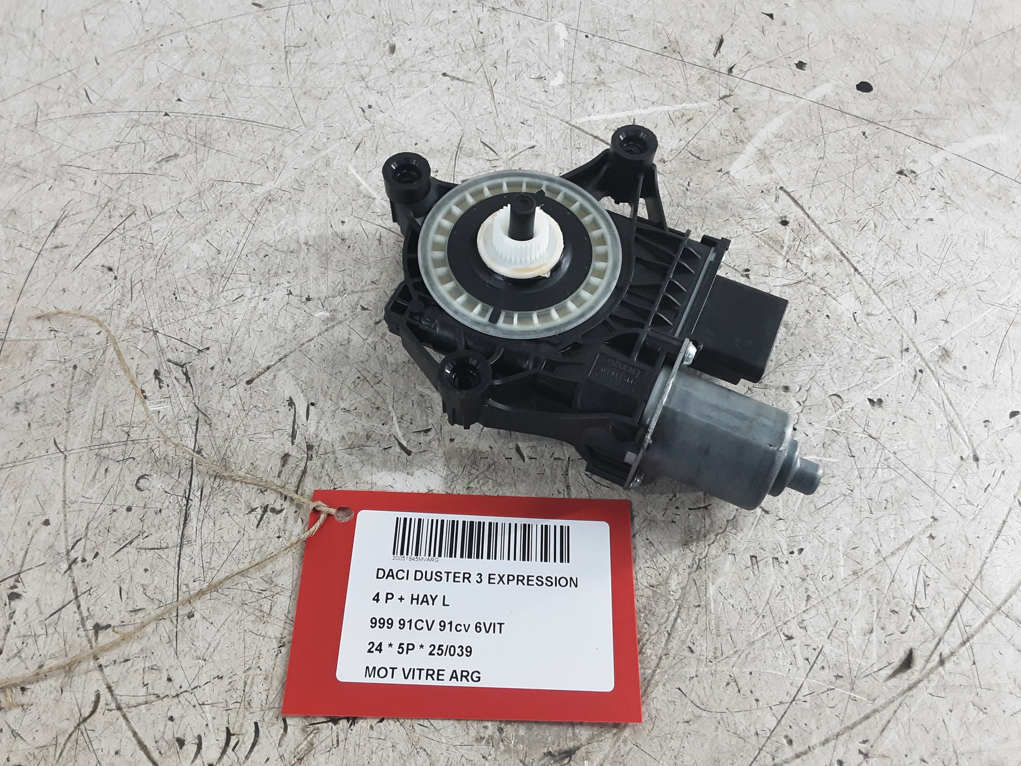 MOTOR RUITMECHANISME ACHTER LINKS Dacia DUSTER 1/24+