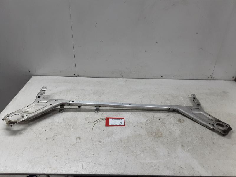 TRAVERSE ARRIERE Porsche TAYCAN 4S