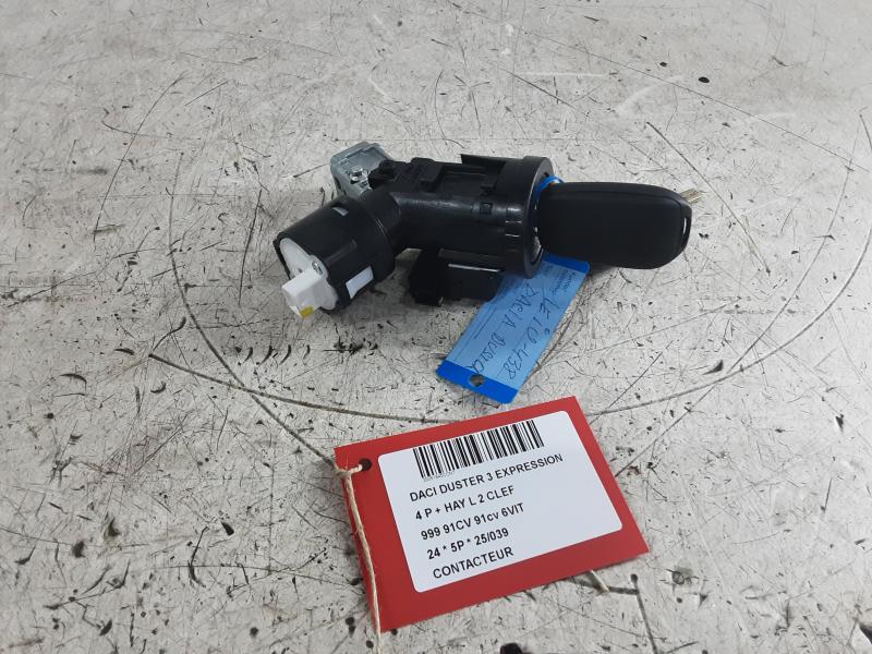 ZÜNDSCHLOSS Dacia DUSTER 1/24+