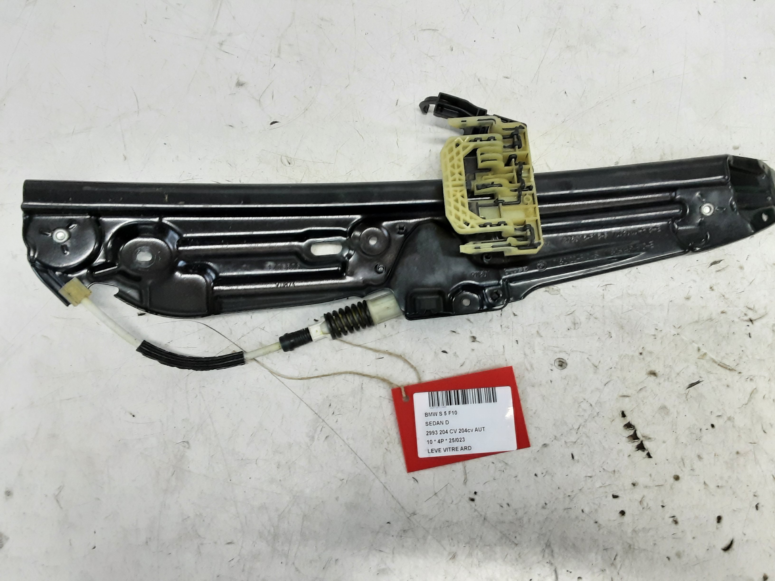 REAR RIGHT WINDOW DOOR MECHANISM