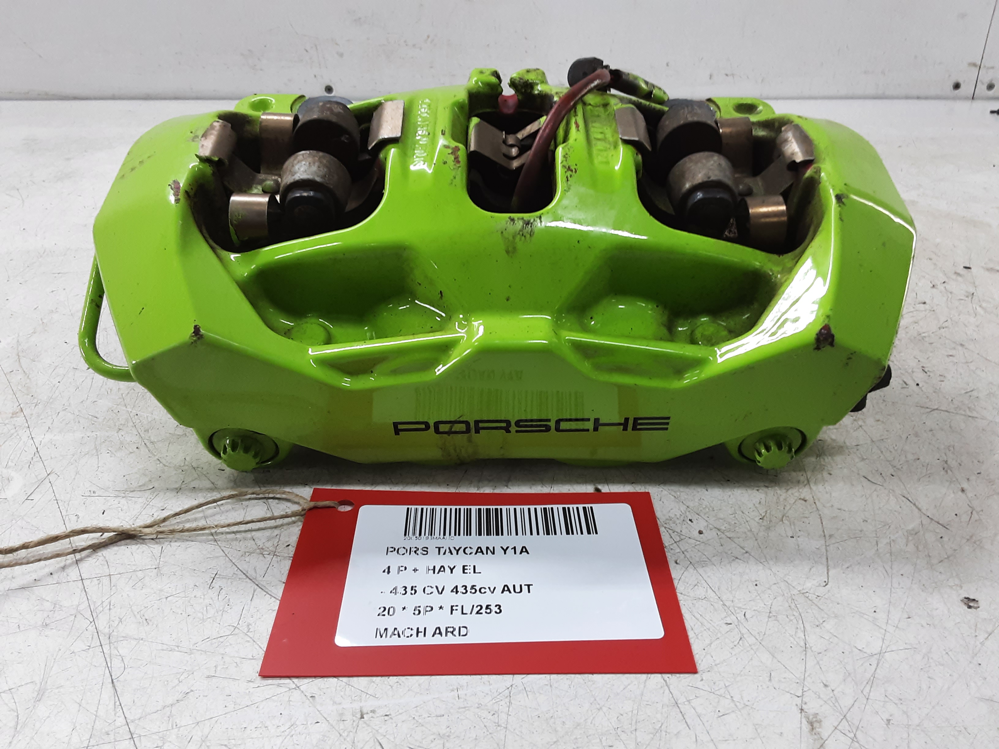 REMKLAUW ACHTER RECHTS