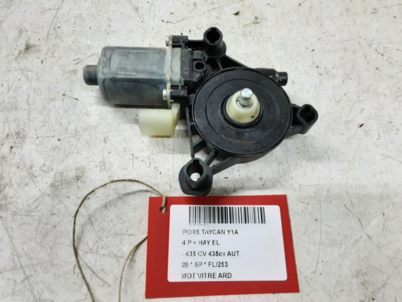 MOTEUR DE VITRE DE PORTE ARRIERE DROITE Porsche TAYCAN 4S