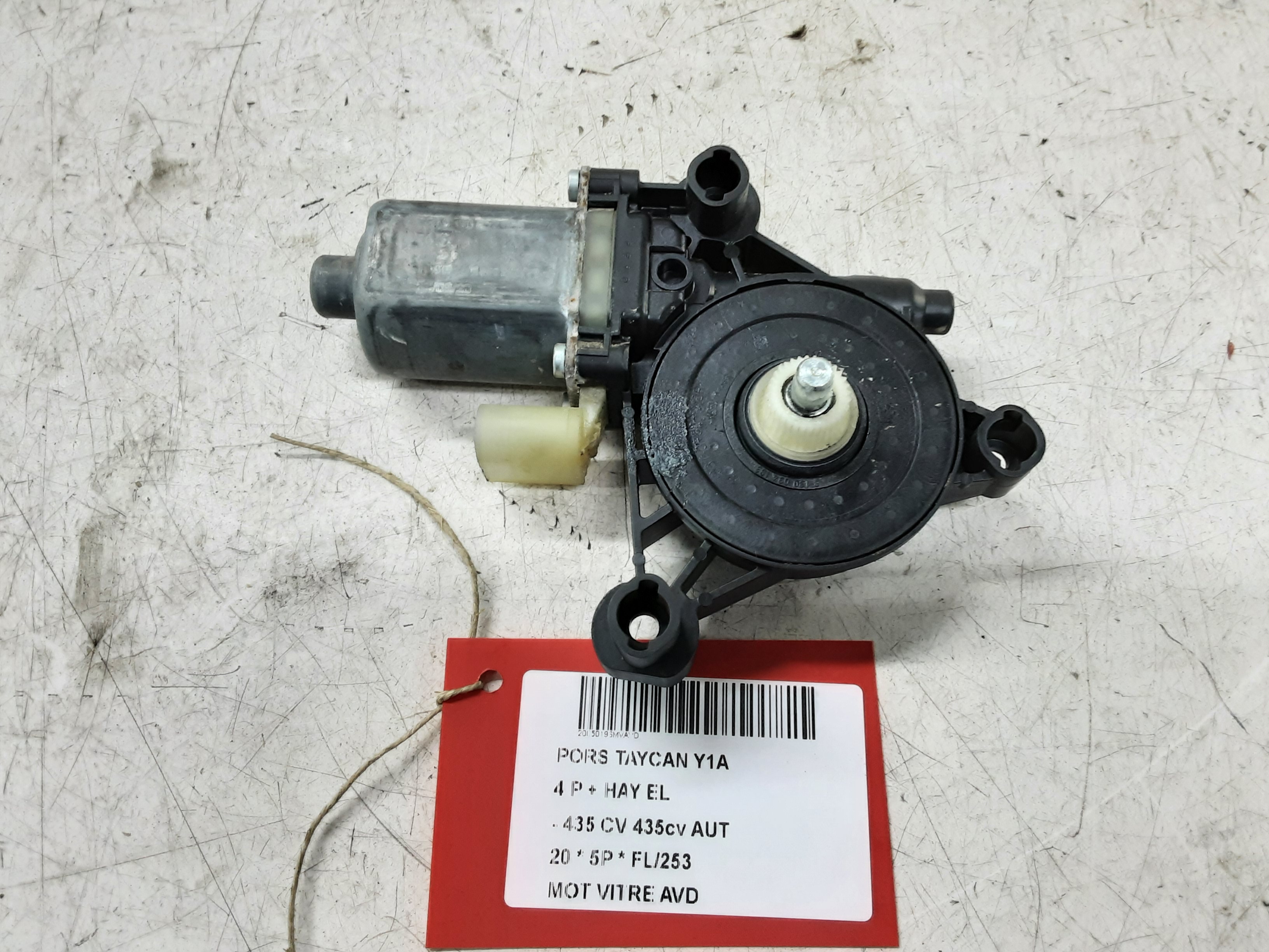 MOTOR RUITMECHANISME VOOR RECHTS