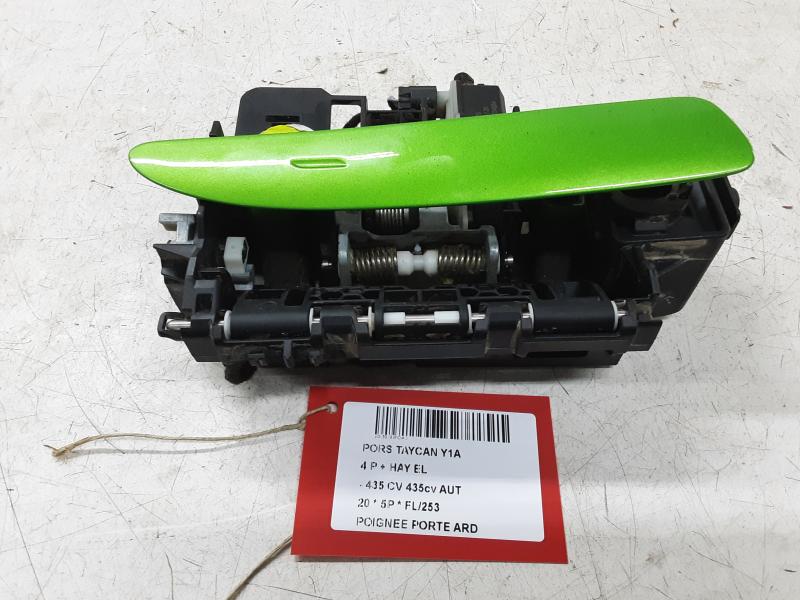 DOOR HANDLE REAR RIGHT Porsche TAYCAN 4S