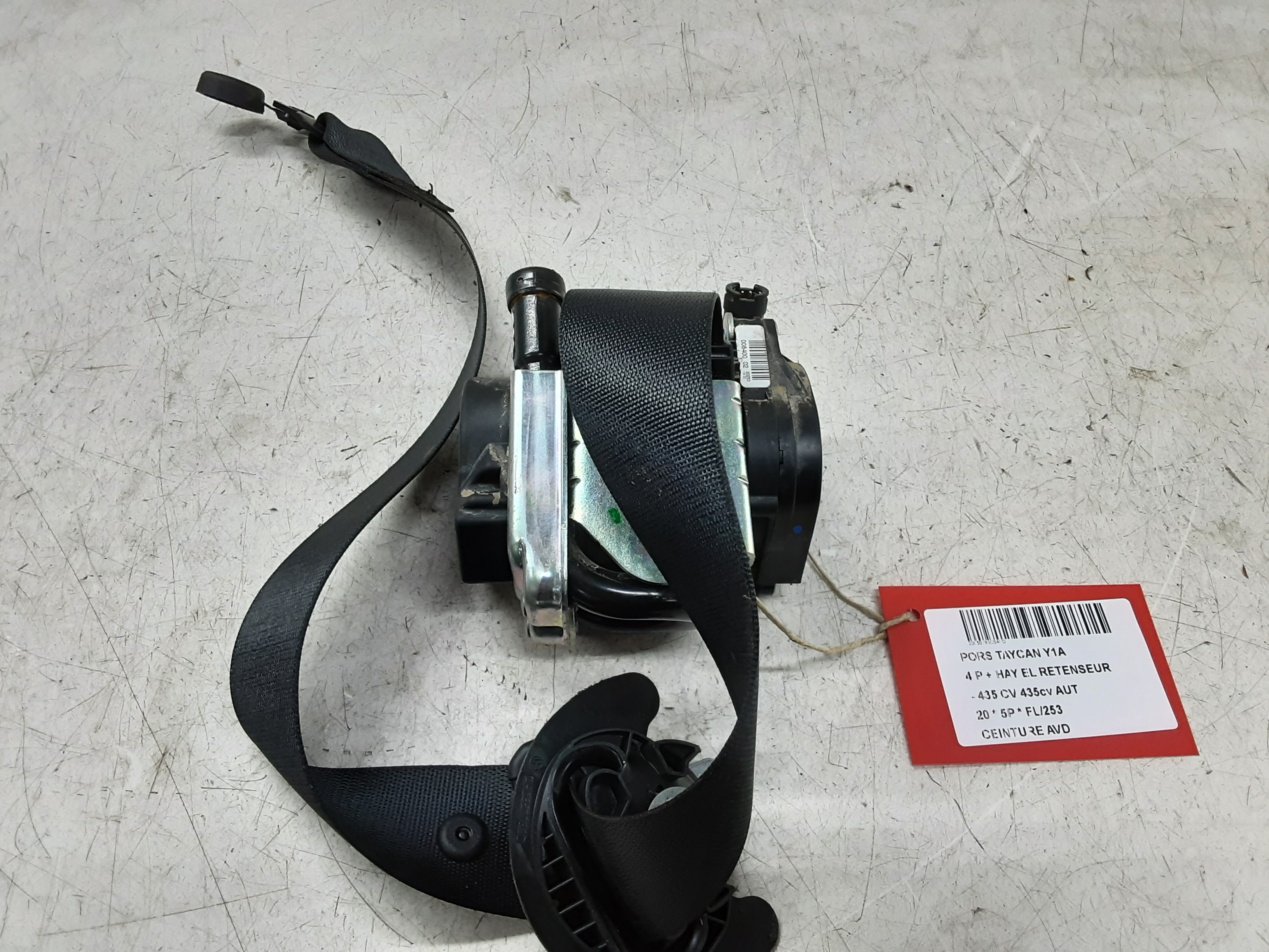 CEINTURE AVANT DROITE