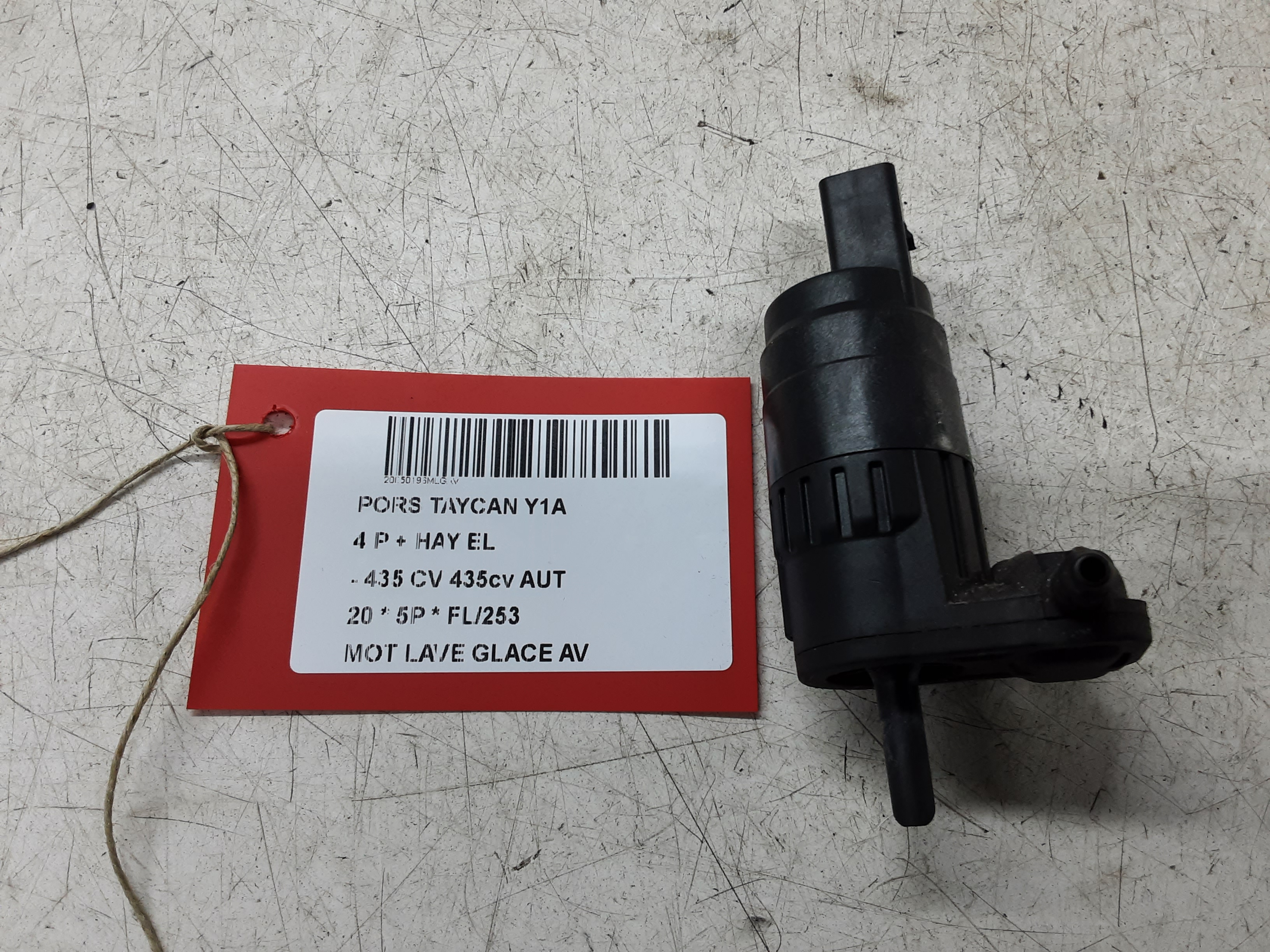 WINDSCREEN WASHER PUMP