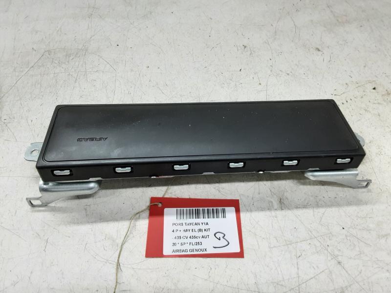 KNIE AIRBAG Porsche TAYCAN 4S