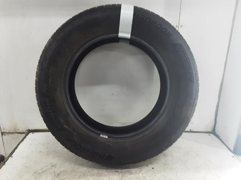 REIFEN Dacia DUSTER 1/24+