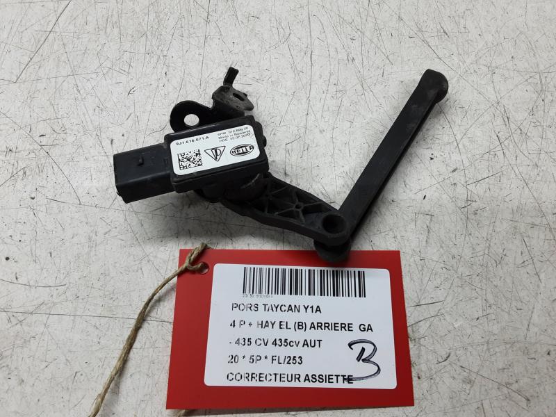 CORRECTEUR ASSIETTE Porsche TAYCAN 4S