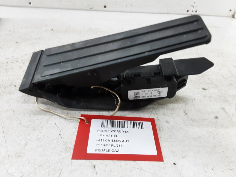 ACCELERATOR PEDAL Porsche TAYCAN 4S