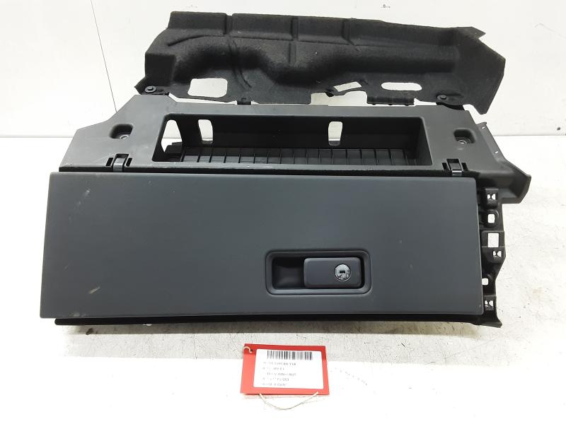 HANDSCHUHFACH Porsche TAYCAN 4S