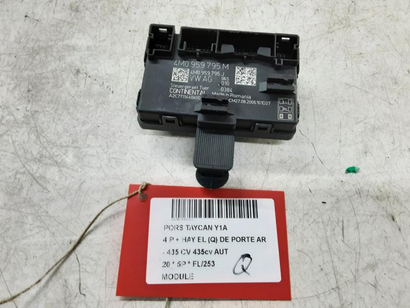 MODULE Porsche TAYCAN 4S