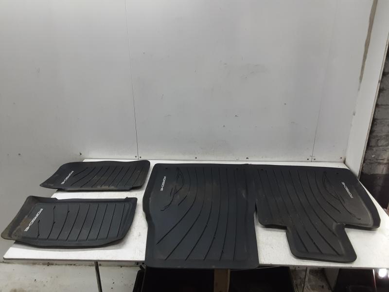 MATTEN Porsche TAYCAN 4S