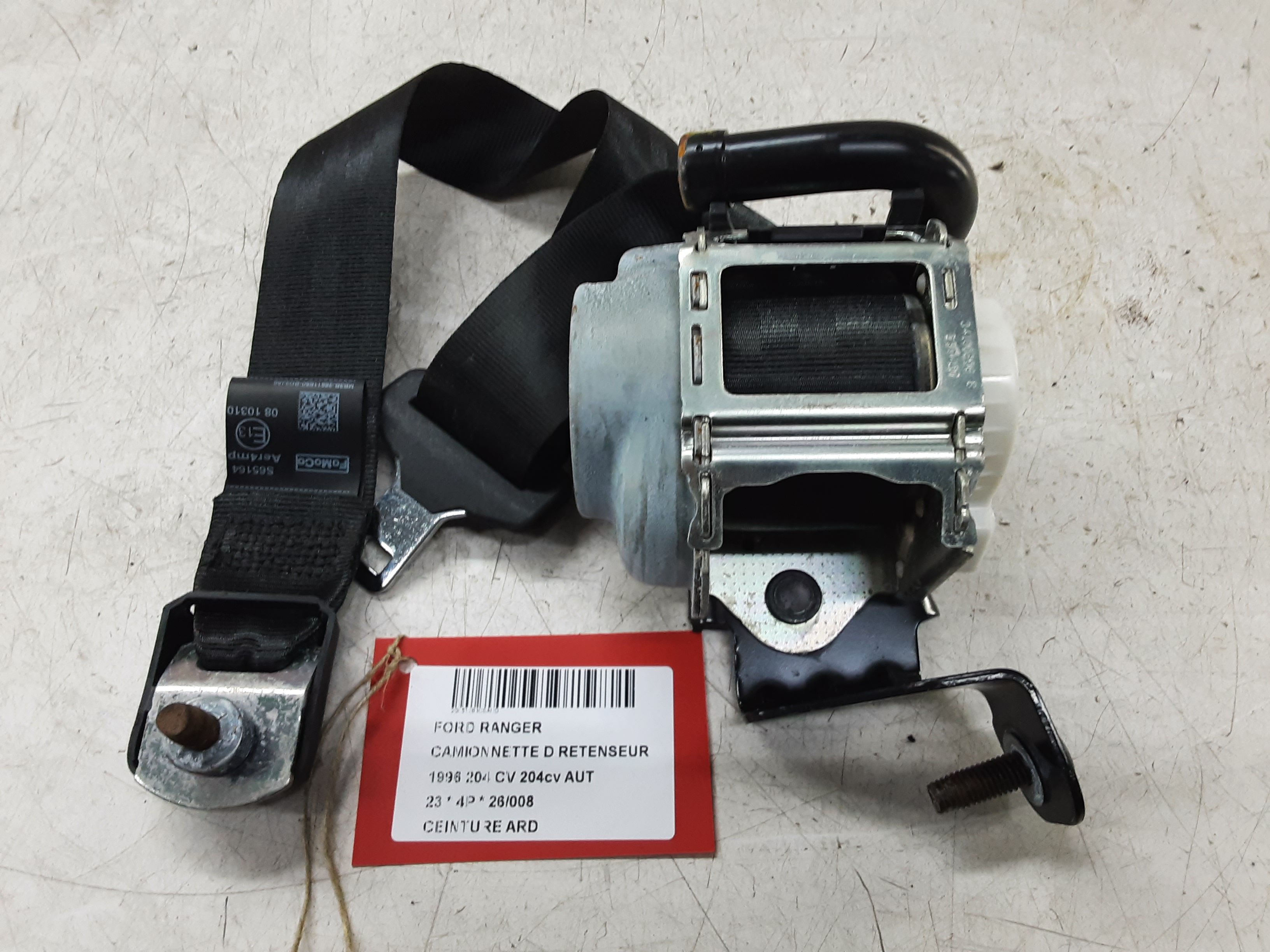 CEINTURE ARRIERE DROITE