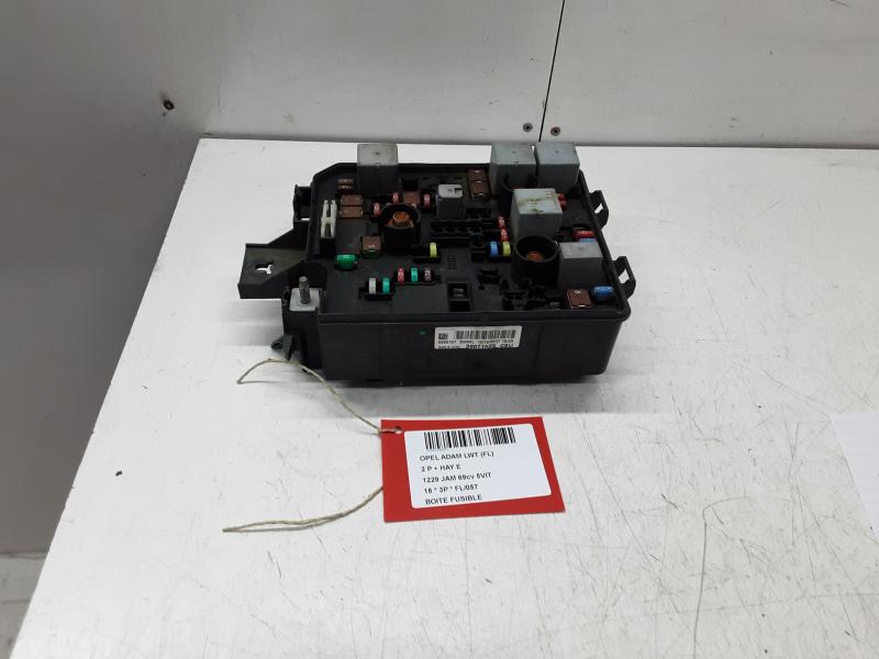 FUSE BOX Opel ADAM 10/12+
