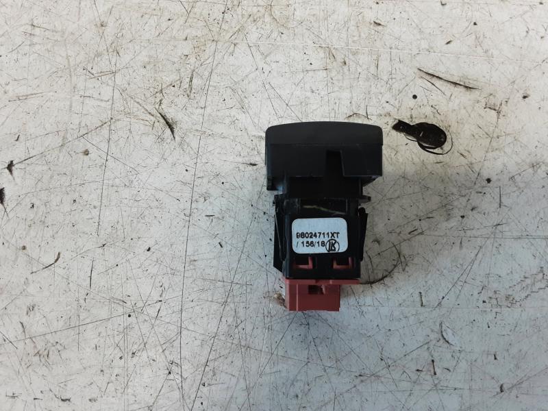 INTERRUPTEUR Citroen BERLINGO 08 - 18