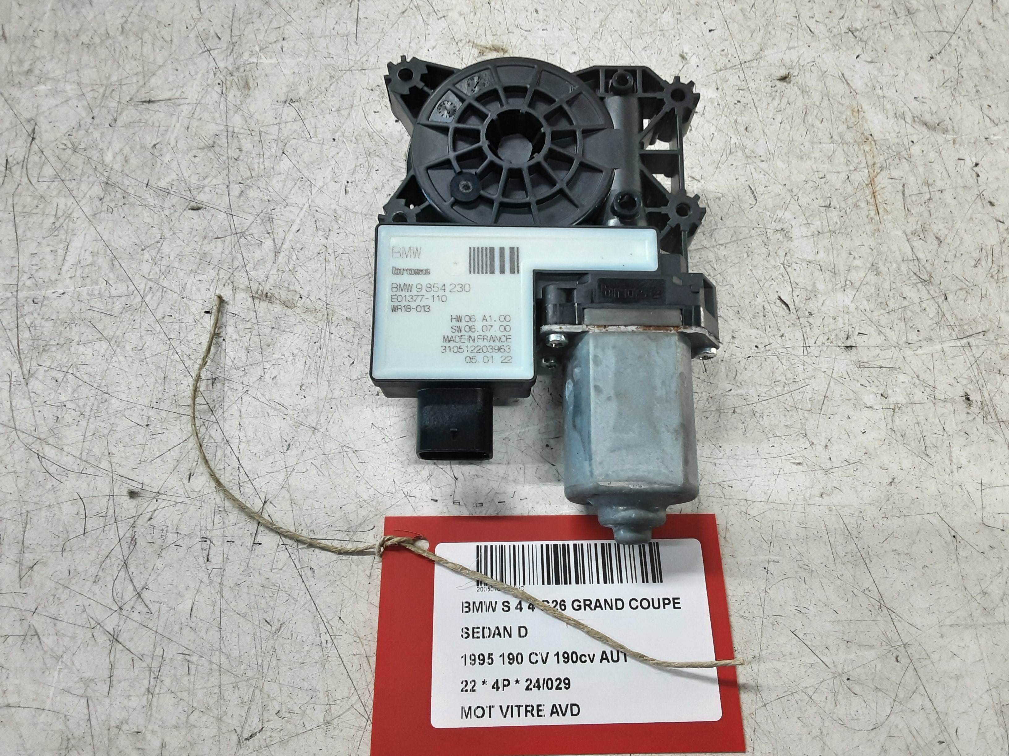 MOTOR RUITMECHANISME VOOR RECHTS