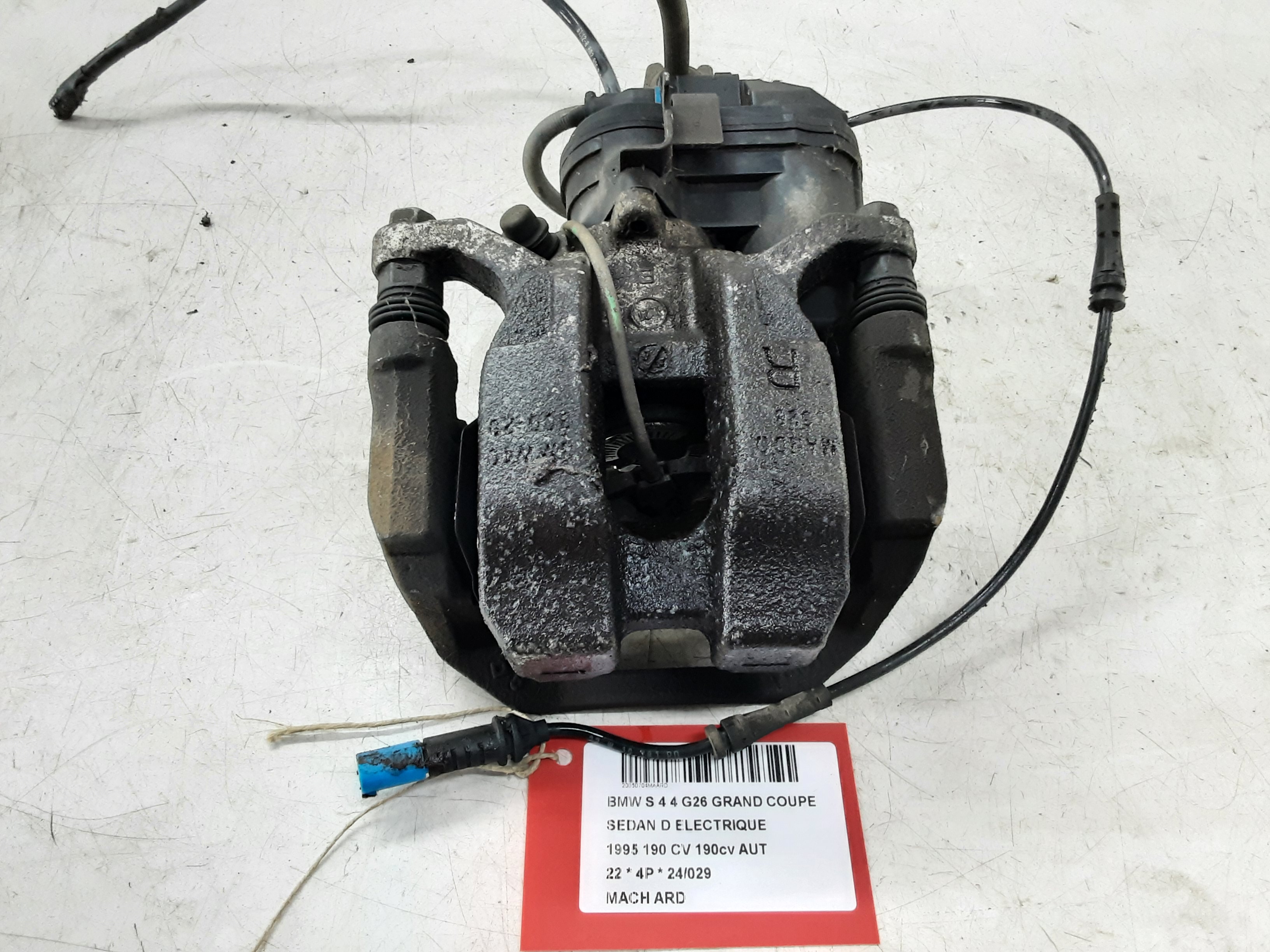 REMKLAUW ACHTER RECHTS