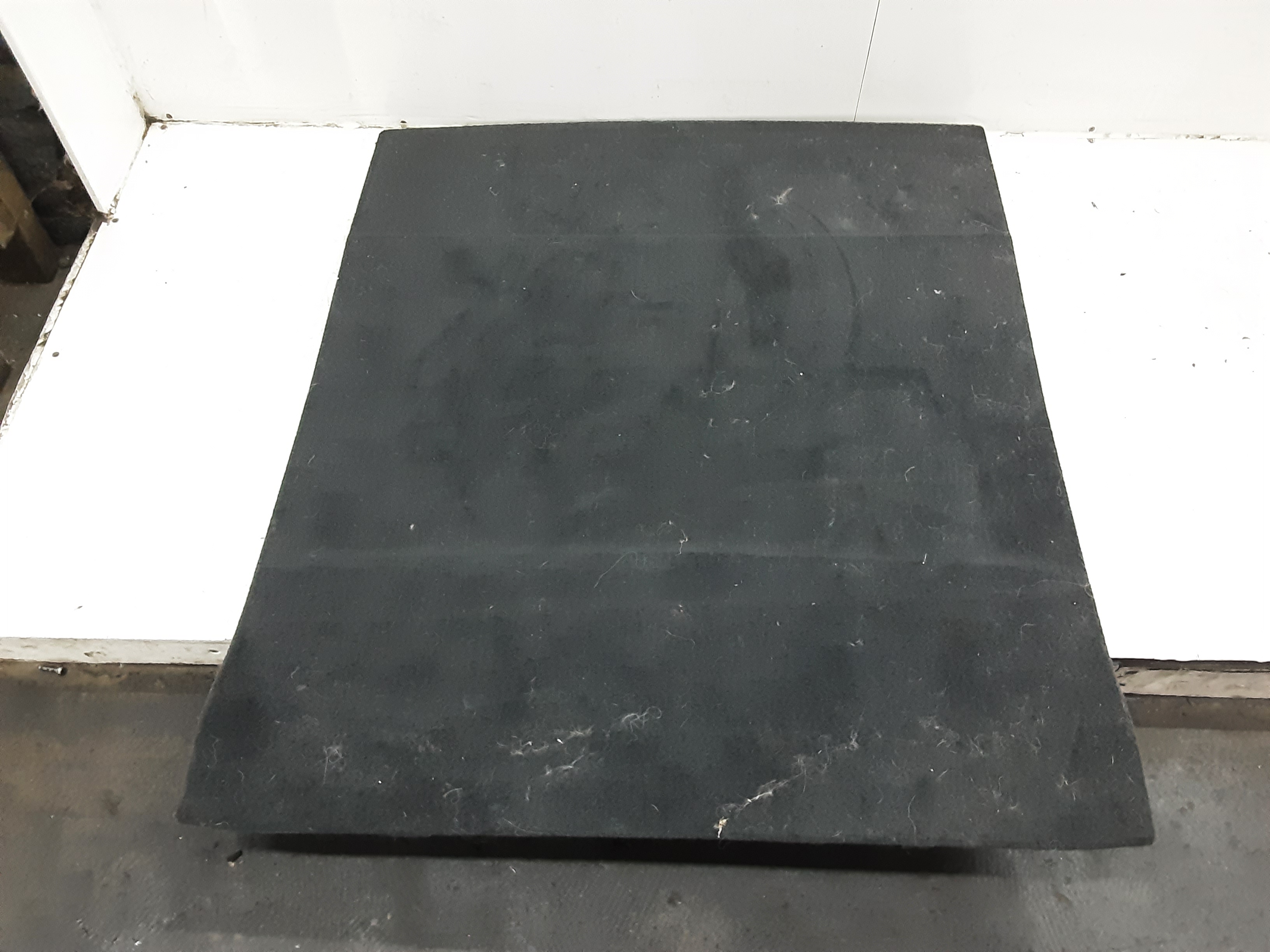 TRUNK CARGO FLOOR