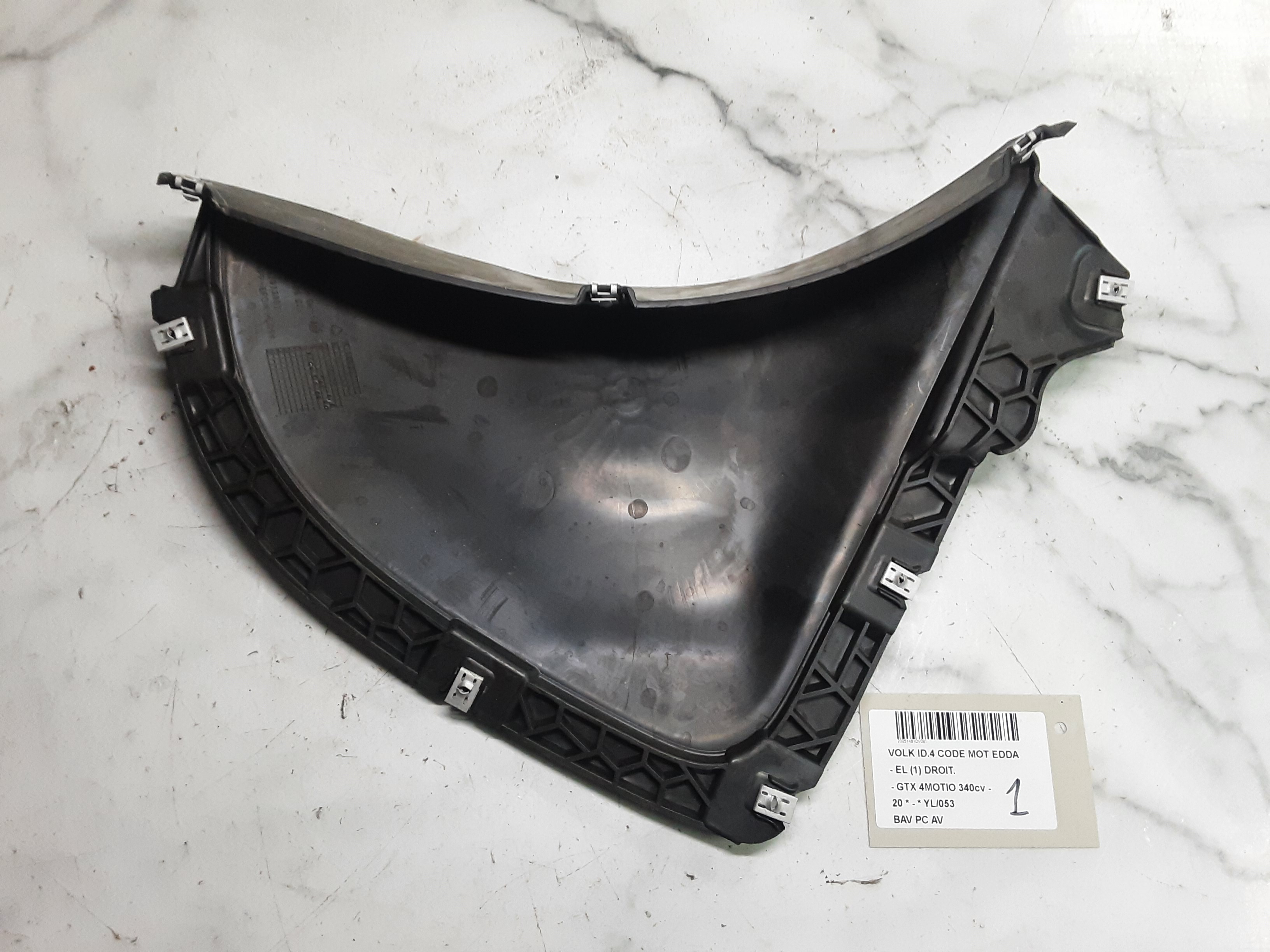 BAVOIR DE PARE-CHOCS AVANT