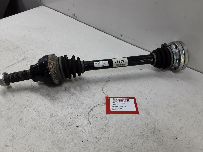 AANDRIJFAS ACHTER RECHTS Ferrari GTC4LUSSO