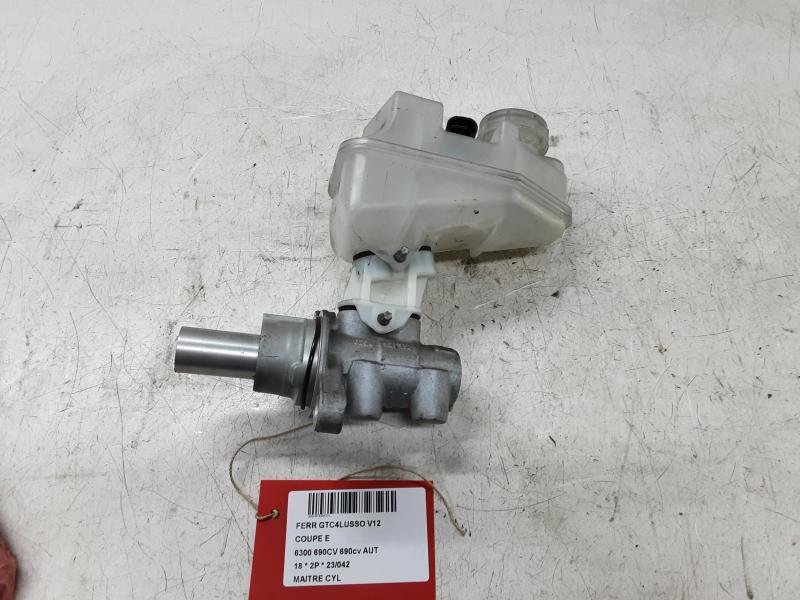 MAÎTRE CYLINDRE Ferrari GTC4LUSSO