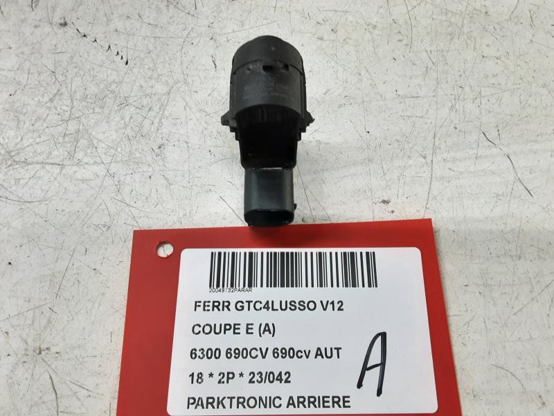 PARKEERSENSOREN ACHTER Ferrari GTC4LUSSO