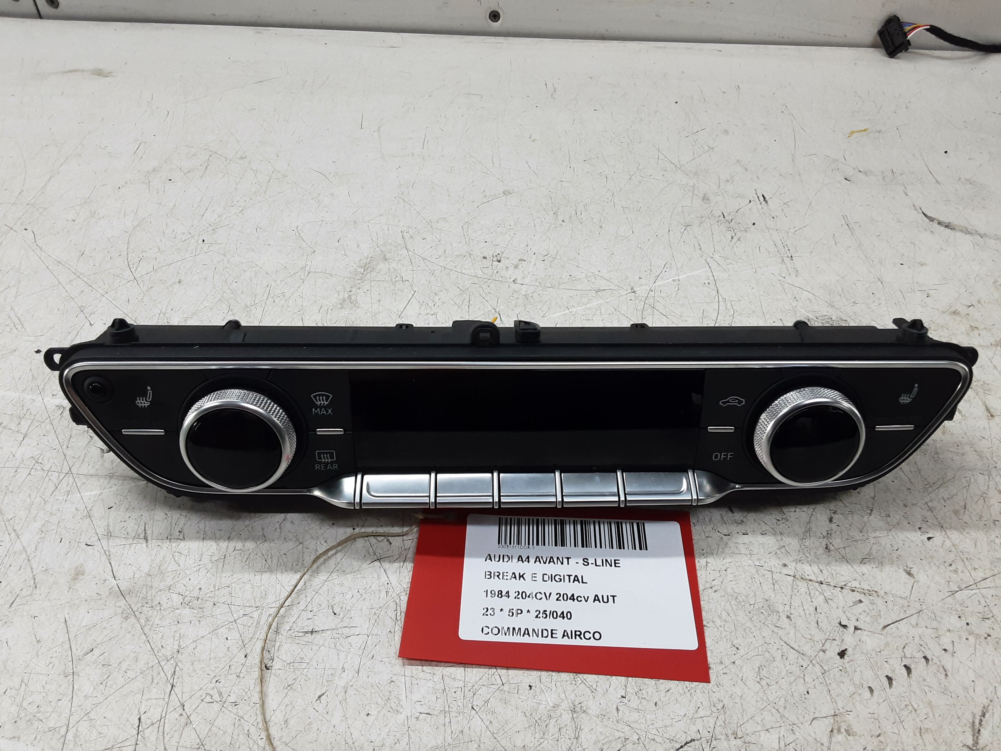 COMMANDE D'AIRCO Audi A4 09/19 - 25