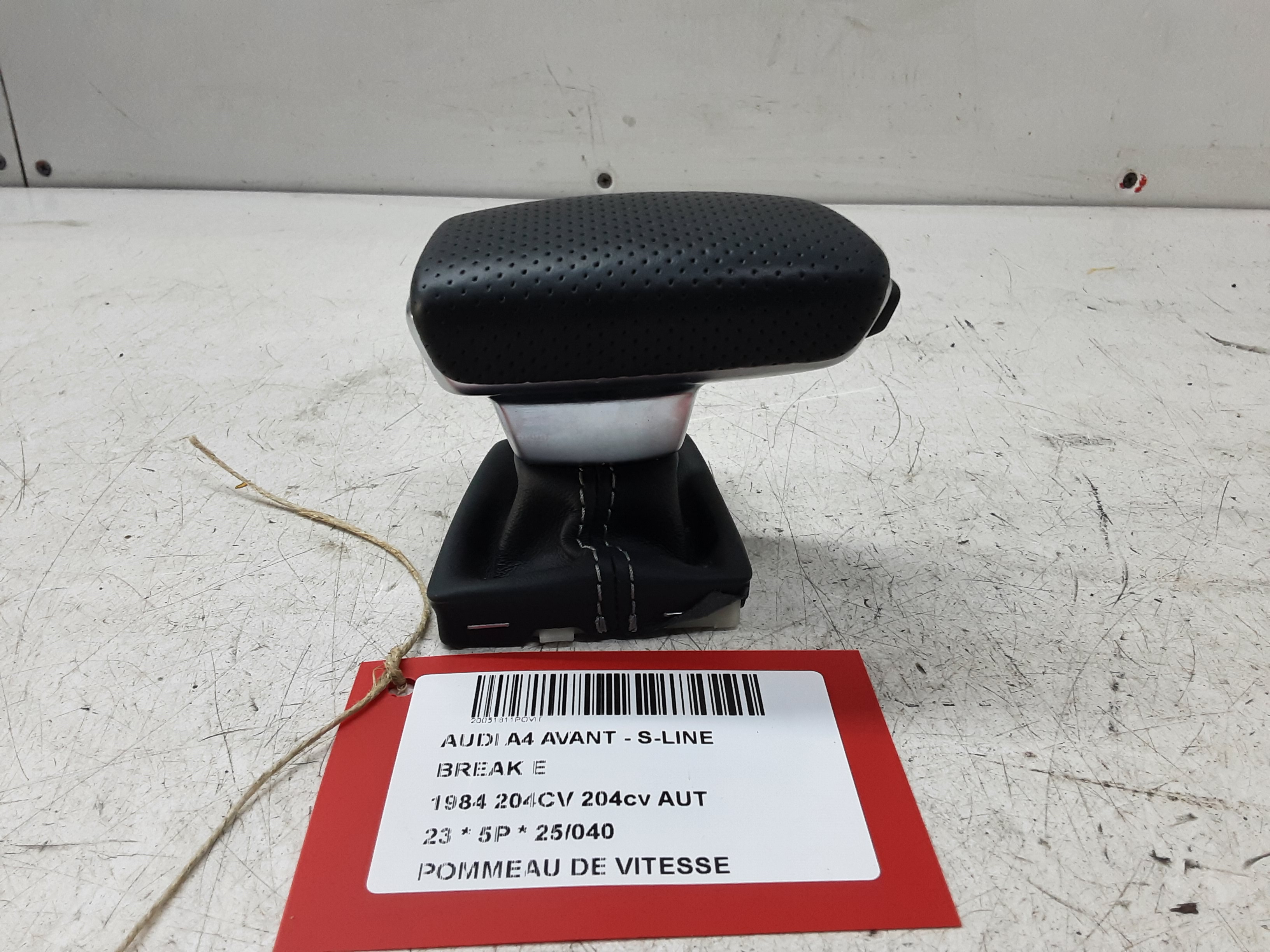 POOK KNOP Audi A4 09/19 - 25