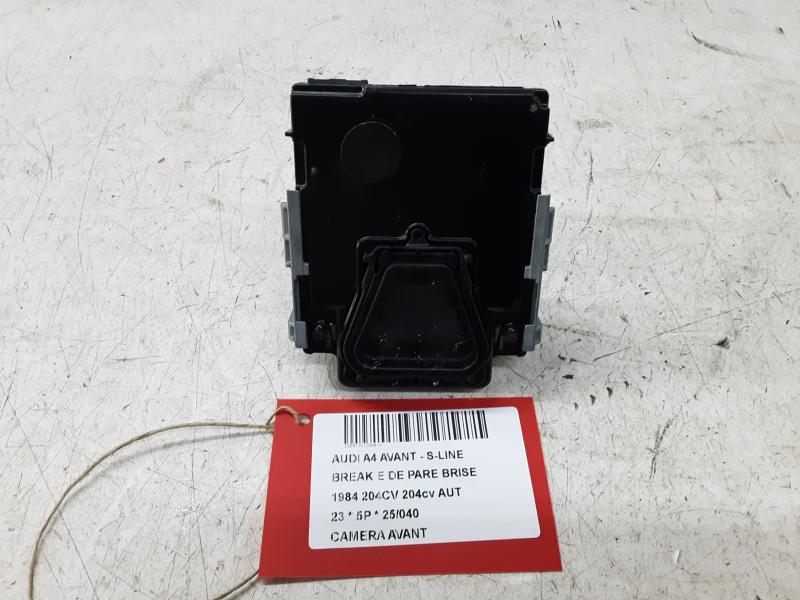 CAMERA FRONT Audi A4 09/19 - 25
