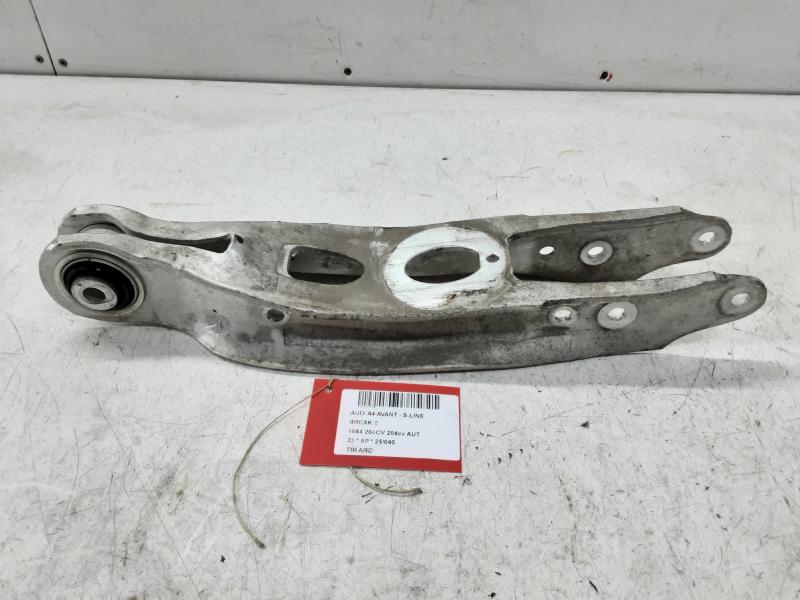 DRAAGARM ACHTER RECHTS Audi A4 09/19 - 25