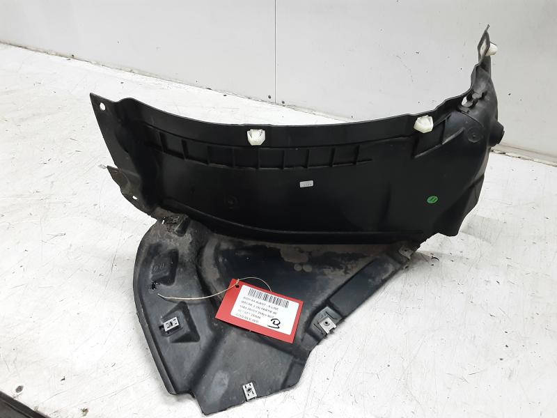 BINNEN SPATBORD RECHTS VOOR Audi A4 09/19 - 25