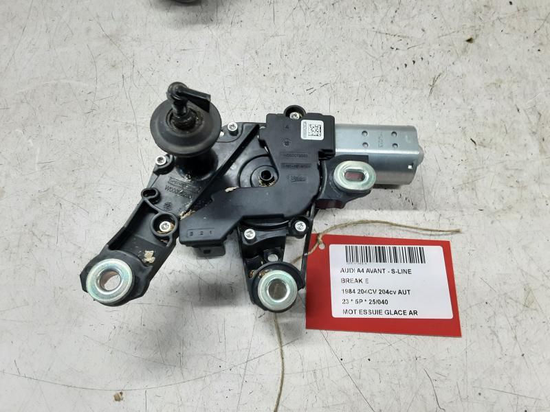 SCHEIBENWISCHERMOTOR HINTEN Audi A4 09/19 - 25