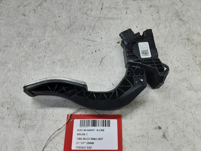 ACCELERATOR PEDAL Audi A4 09/19 - 25