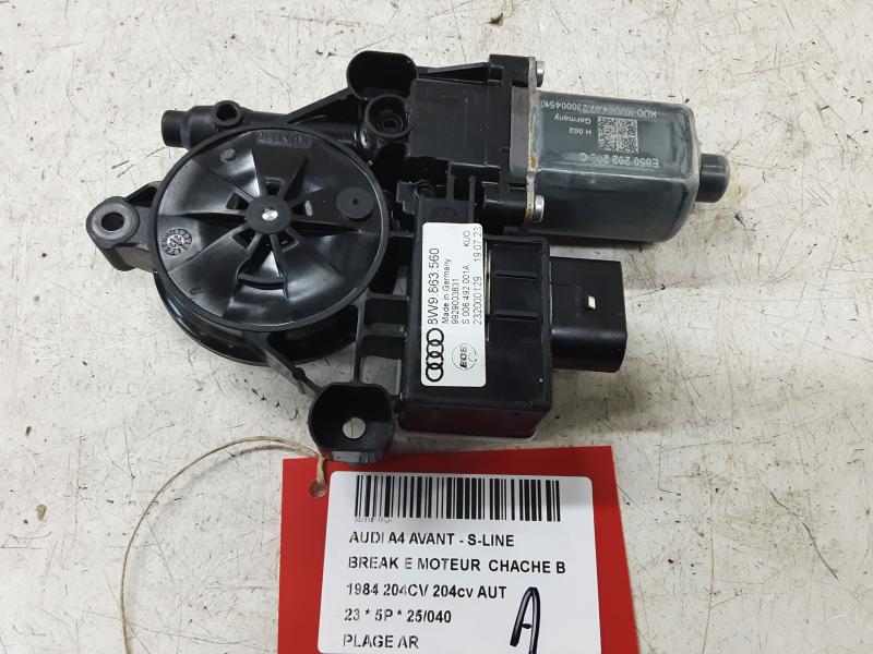 HUTABLAGE Audi A4 09/19 - 25