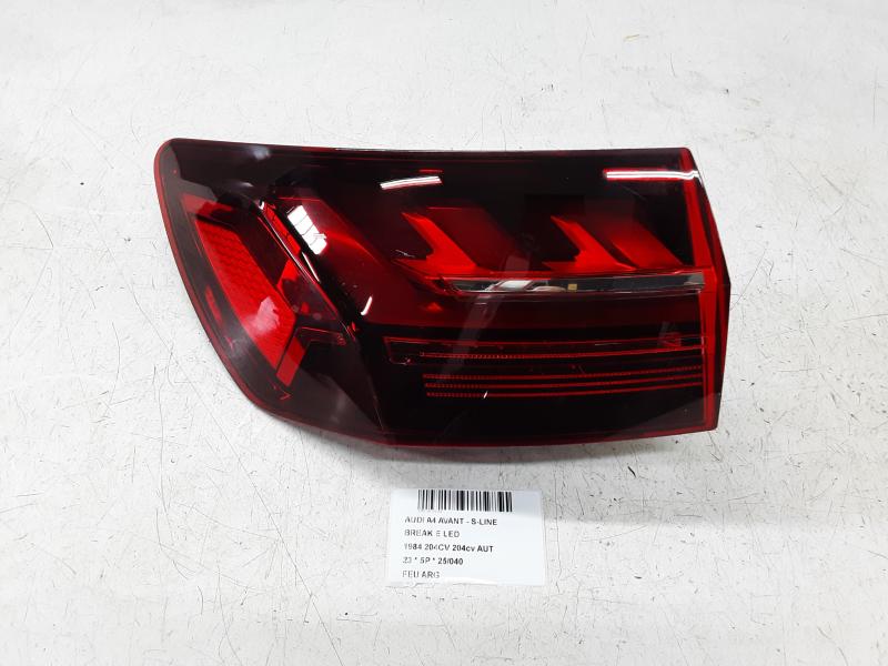 FEU ARRIERE GAUCHE Audi A4 09/19 - 25