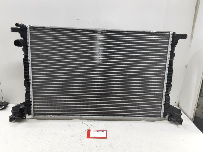 RADIATEUR Audi A4 09/19 - 25