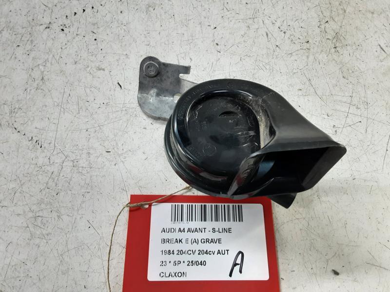 HUPE Audi A4 09/19 - 25