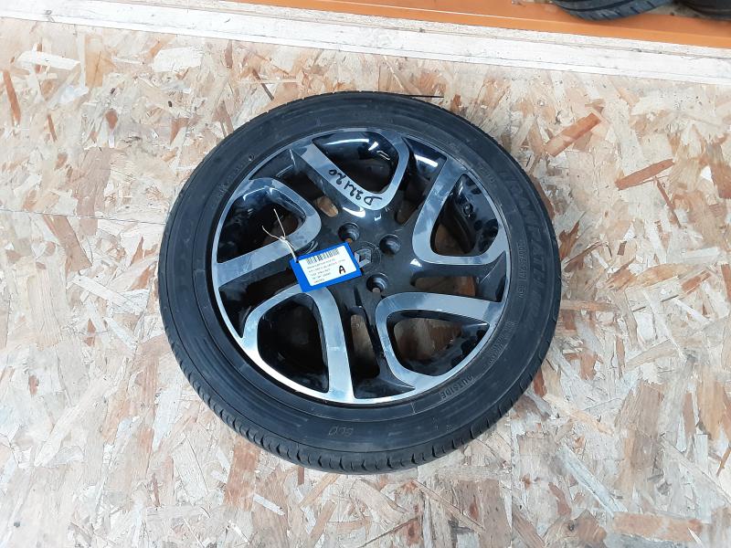 VELGEN Renault CAPTUR (1) 05/13 - 5/17