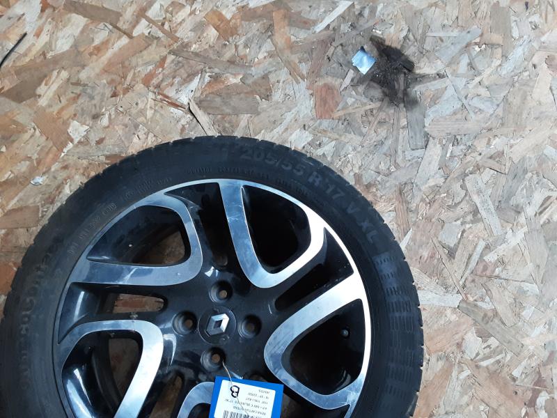 VELGEN Renault CAPTUR (1) 05/13 - 5/17