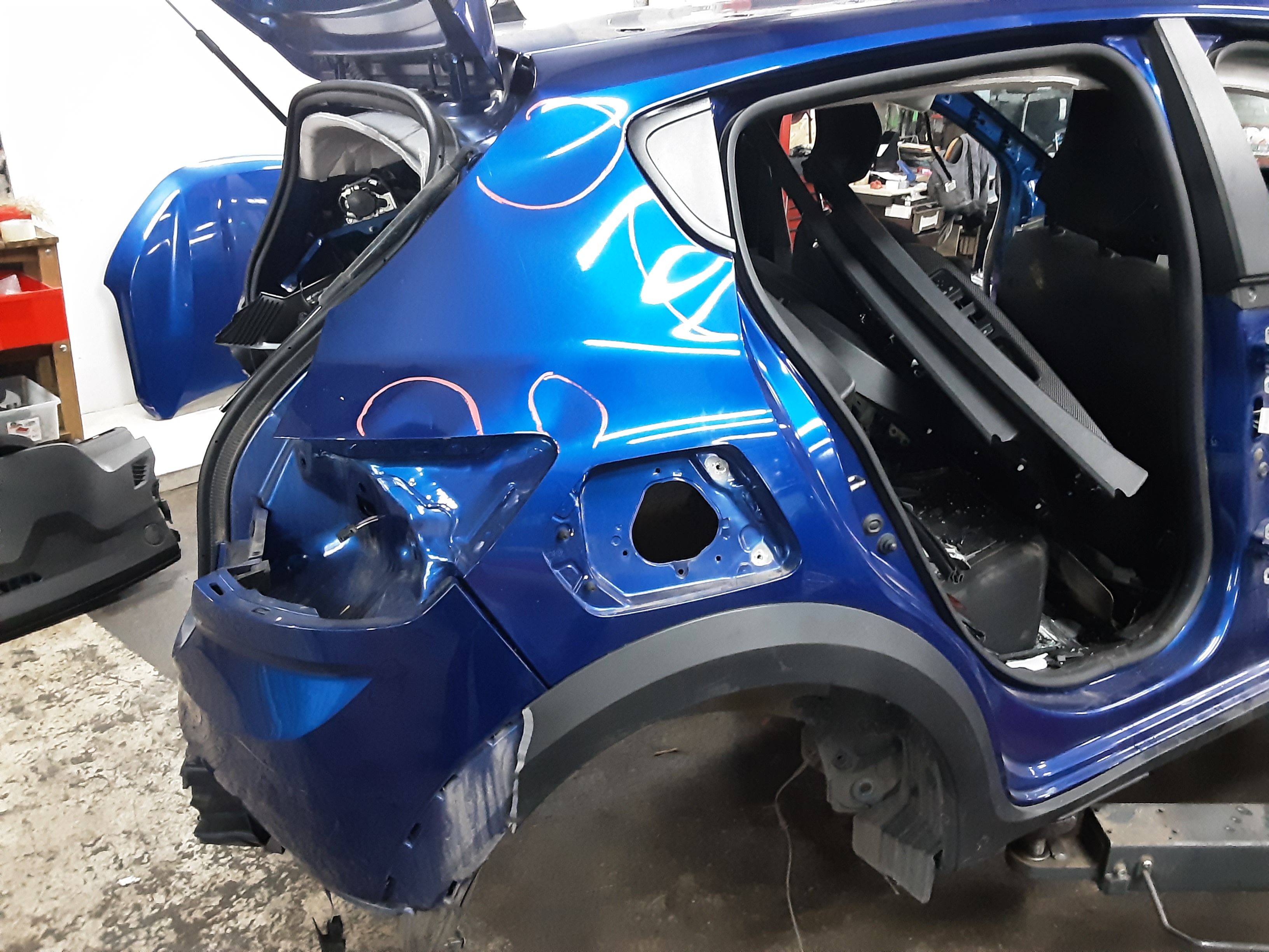 FENDER RIGHT REAR Dacia SANDERO 1/21 +