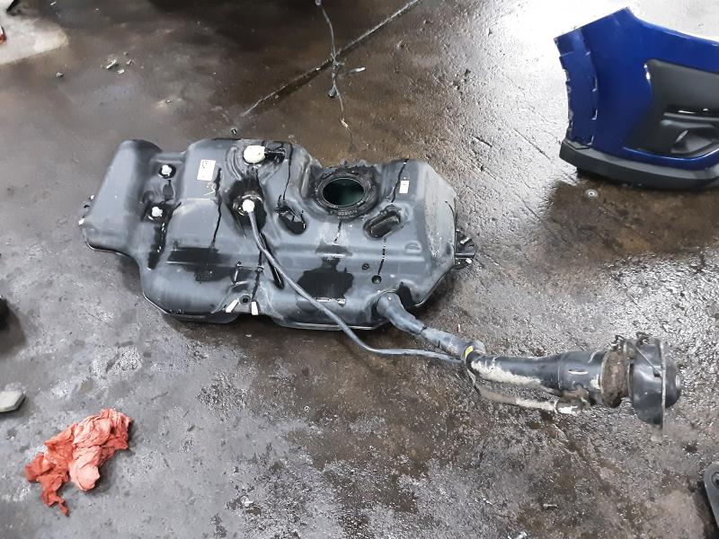 BRANDSTOFTANK BENZINE Dacia SANDERO 1/21 +