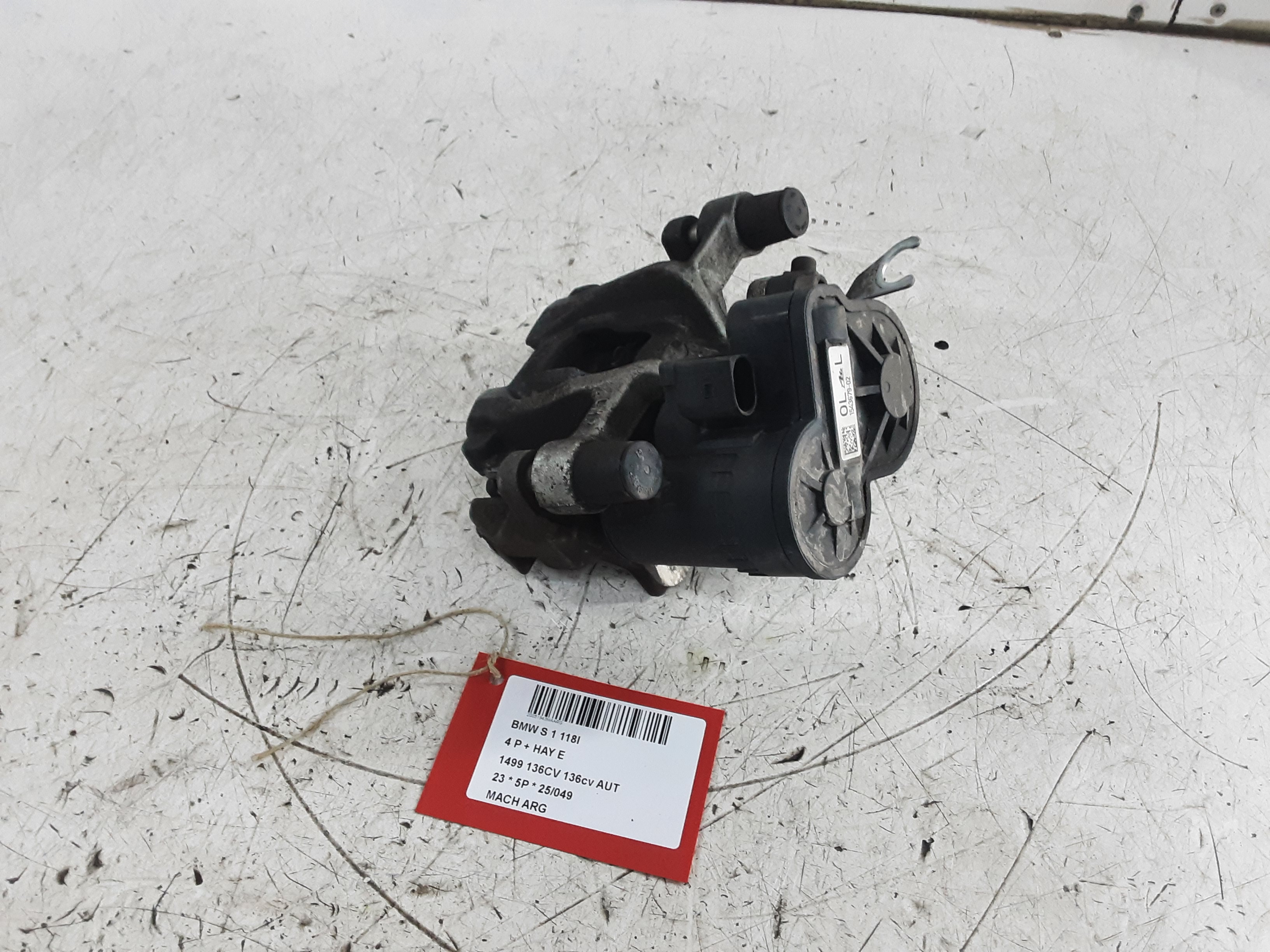 REMKLAUW ACHTER LINKS Bmw 1 F40 7/19+