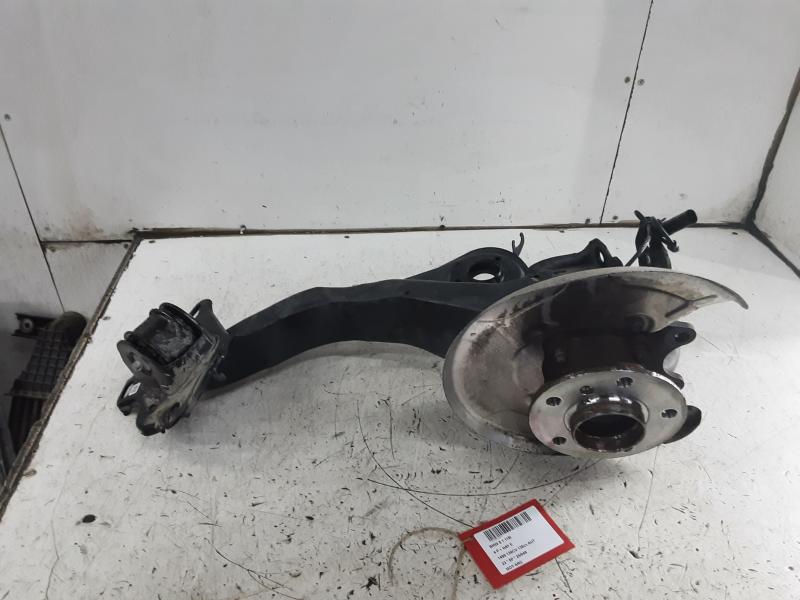 REAR HUB LEFT Bmw 1 F40 7/19+