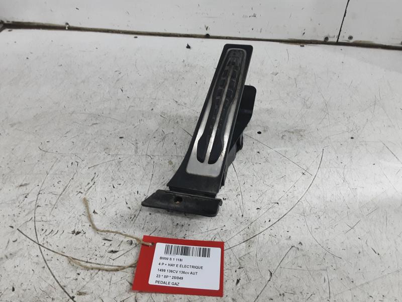 ACCELERATOR PEDAL Bmw 1 F40 7/19+